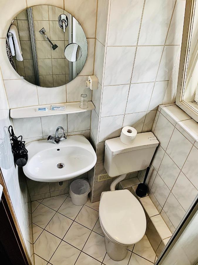 Gaestehaus Hohe Tannen Гармиш-Партенкирхен Экстерьер фото